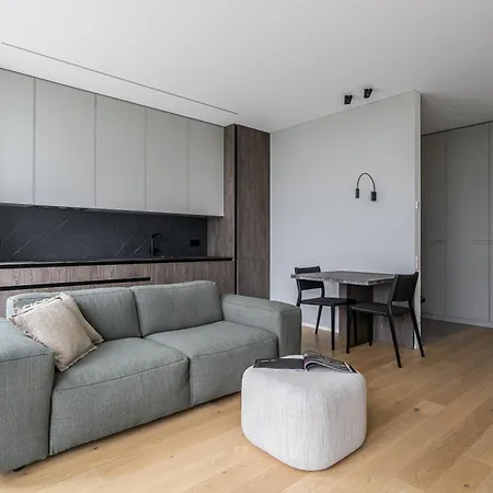 Apartament Modern 1bdr With Free Parking *