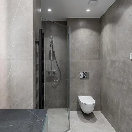Modern 1bdr With Free Parking Apartament